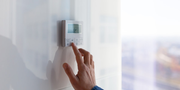 Comprar / Vender Casas Unifamiliares y Chalets en Girona · con Sistemas de Climatización, Aire Acondicionado y Calefacción