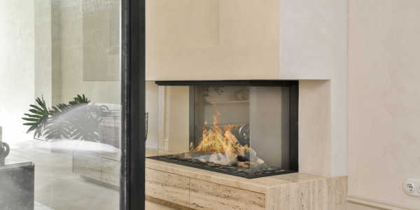 Comprar / Vender Dúplex y Áticos en Girona · con Chimenea