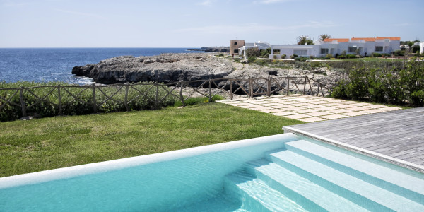 Compraventa de Inmuebles en Girona · Casas de Playa