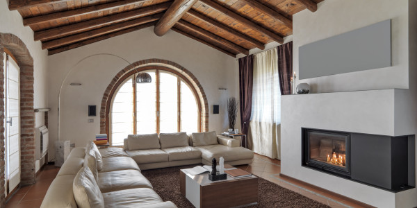Compraventa de Inmuebles en Girona · Casas de Montaña
