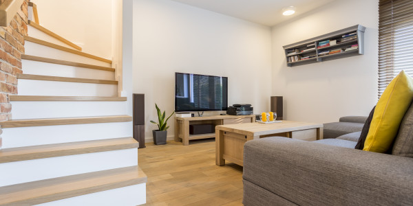 Inversores, Intermediarios, Agentes y Brokers Inmobiliarios en Girona · Apartamentos Turísticos